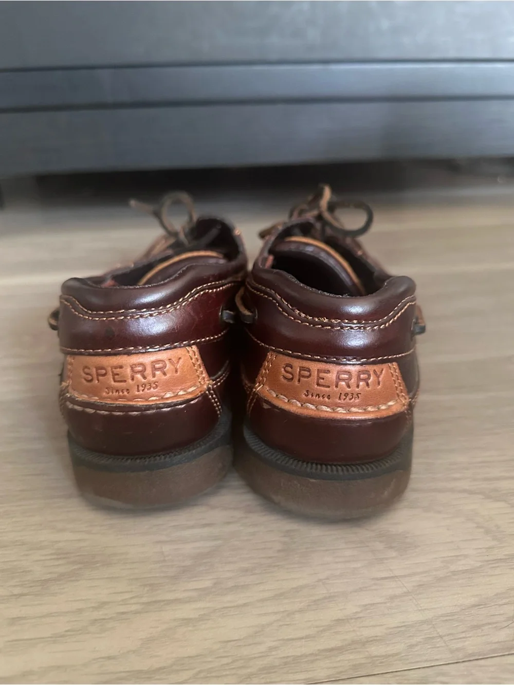 Sperry Mako 2 Eye Canoe Leather Boat Shoes Sz 8.5